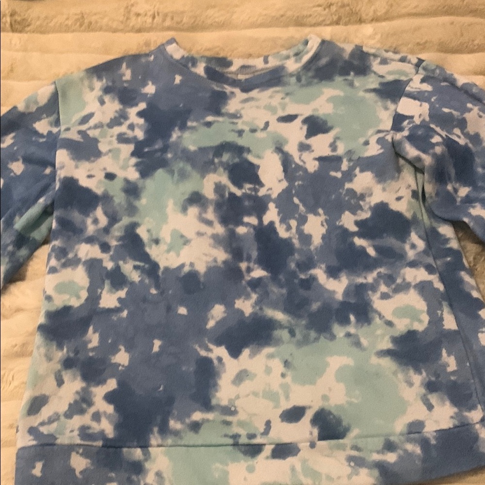 Blue and White Tie-Dye Sweatshirt